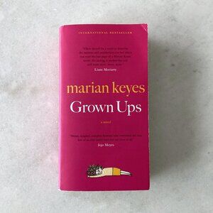 3/$20 - book - Grown Ups, by Marian Keyes (Bestseller! Fiction paperback)